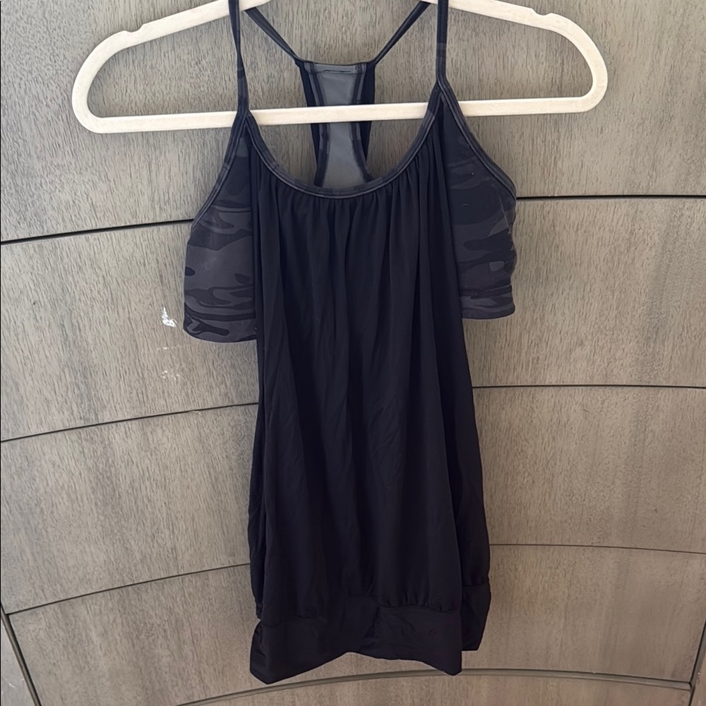lululemon athletica No Limit Tank - Black Top with Camo Print Bra 2 in 1